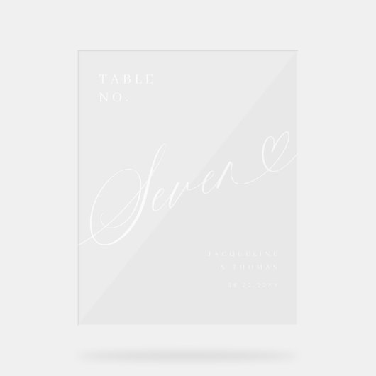 Elegant Script Hart Trouwtafel Nummer Zeven Acryl Bord (Voorkant)