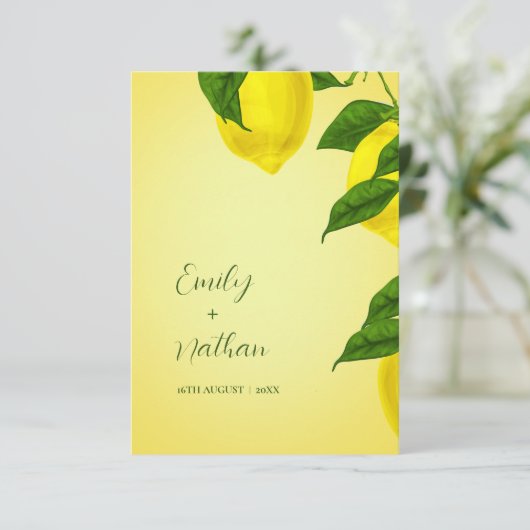 Elegant Script Helder Geel Citrus bruiloft RSVP Kaartje (Staand voorkant)