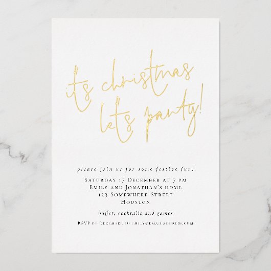 Elegant Script Het is Kerstmis Laten we Feest Luxe Folie Uitnodiging (Voorkant)