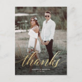 Elegant Script in Gold Wedding Bedankt Post Kaart (Voorkant)