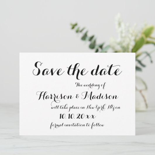 Elegant script Kalligrafie zwart-wit Bruiloft Save The Date (Staand voorkant)