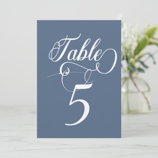 Elegant Script Klassieke Bruiloft Tafelnummers (Staand voorkant)