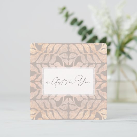 Elegant Script Leaf Patroon Cadeaubon (Staand voorkant)