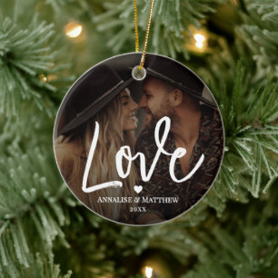 Elegant Script Liefde Hart Twee Foto's Keramisch Ornament
