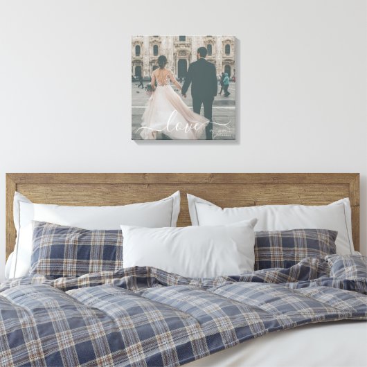 Elegant Script Love Mr Mrs Custom Wedding Photo Canvas Afdruk (Insitu (Slaapkamer))