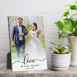 Elegant Script Love Mr. & Mrs Wedding Foto Fotoplaat<br><div class="desc">Love Elegant Script Mr. & Mrs Wedding Photo Plaque</div>