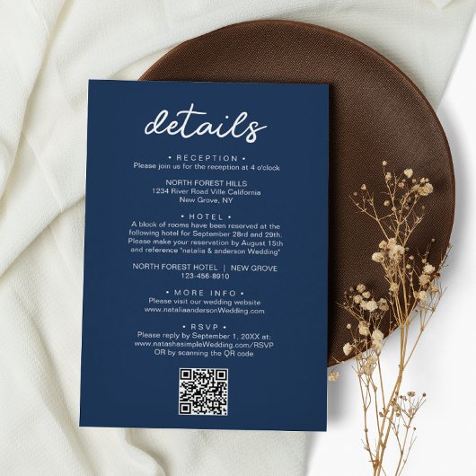 Elegant Script Marine Blauw QR Code Bruiloft Detai Informatiekaartje