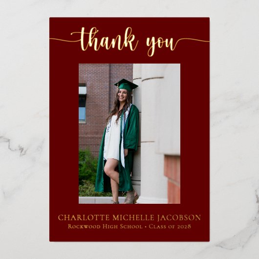 Elegant Script Maroon Gold Photo Afstuderen Folie Uitnodiging (Voorkant)