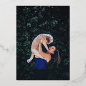 Elegant Script Medical School Graduparty Folie Uitnodiging (Achterkant)