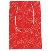 Elegant Script Merry Christmas Pattern/ Red & Gold Medium Cadeauzakje (Voorkant)