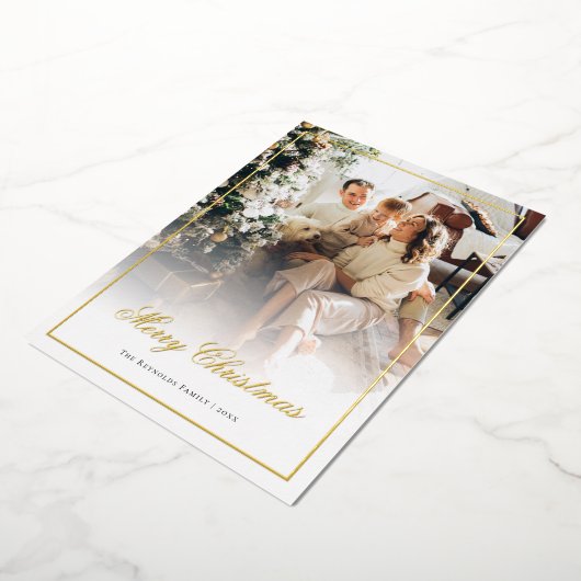 Elegant Script Merry kerstfoto Gold Folie Feestdagenkaart (Gedraaid)