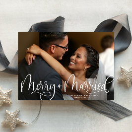 Elegant Script Merry & Married Holiday-fotokaart Feestdagenkaart
