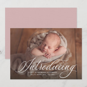 Elegant script met één foto roze geboorte aankondiging
