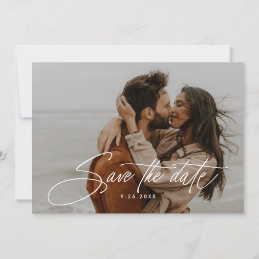 Elegant script Moderne minimalistische fotobruilof Save The Date (Achterkant)