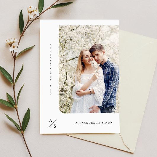 Elegant Script Monogram Trouwfoto Kaart