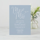 Elegant script Mr en Mrs Photo Dusty Blue Wedding Kaart (Staand voorkant)
