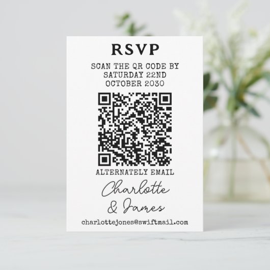 Elegant script MR en Mrs QR code RSVP kaart (Staand voorkant)