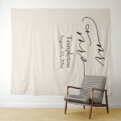Elegant Script Mr & Mrs Cream Photo Backdrop Wandkleed (In Situ (horizontaal))