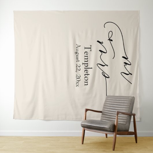 Elegant Script Mr & Mrs Cream Photo Backdrop Wandkleed (In Situ (horizontaal))