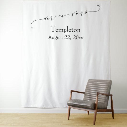 Elegant Script Mr & Mrs Simple Photo Background Wandkleed (In situ)