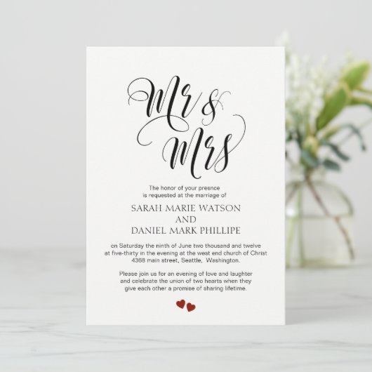 Elegant Script Mr. & Mrs Wedding Typography Uitnod Kaart (Staand voorkant)