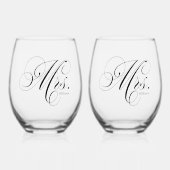 Elegant Script "Mrs en Mrs" Lesbisch Paar Wijnglas Zonder Voet (Voorkant)