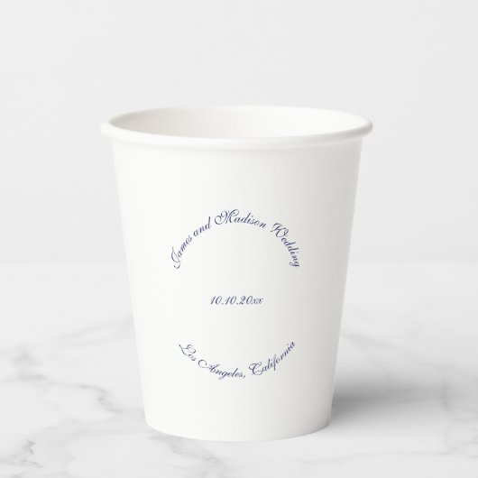 Elegant script navy blauw wit namen bruiloft papieren bekers (Voorkant)