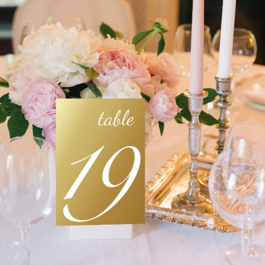 Elegant Script Ombre Gold Wedding Table Number Kaart