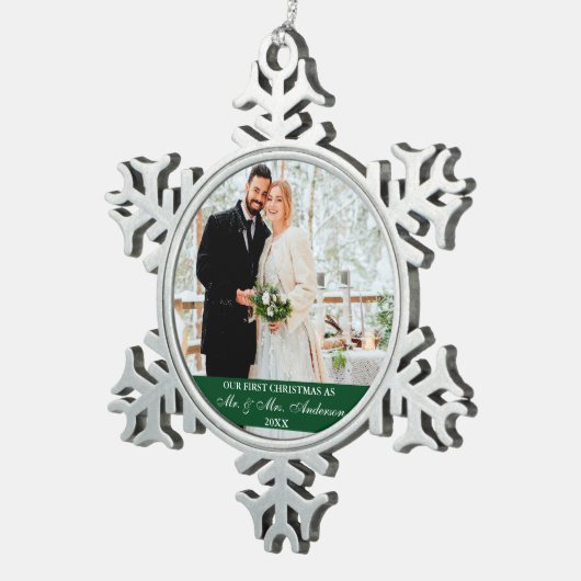 Elegant script onze eerste kerst groen tin sneeuwvlok ornament (Rechts)