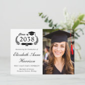 Elegant Script Photo College Graduation Aankondiging (Staand voorkant)