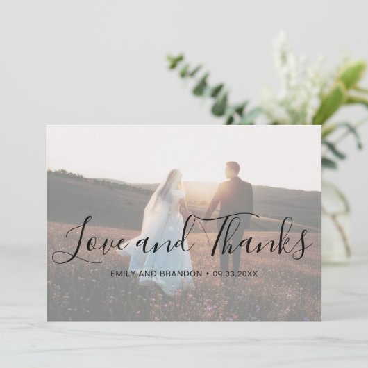 Elegant Script Photo Modern Wedding Bedankkaart (Staand voorkant)