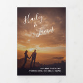 Elegant Script Photo Modern Wedding Drieluik Uitnodiging (Cover)