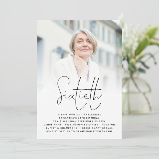 Elegant Script Photo Overlay 60th Birthday Kaart (Staand voorkant)