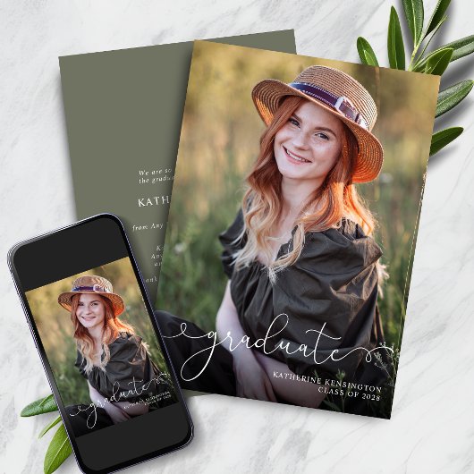 Elegant Script Photo Sage Green Afstuderen Aankondiging