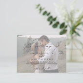 Elegant Script Photo Wedding Uitnodiging Briefkaart (Staand voorkant)