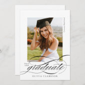 Elegant Script QR Code Foto Graduation Party Kaart (Voorkant / Achterkant)