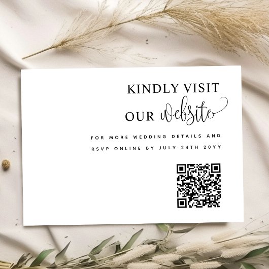 Elegant script QR Code Trouwwebsite Kraft Informatiekaartje