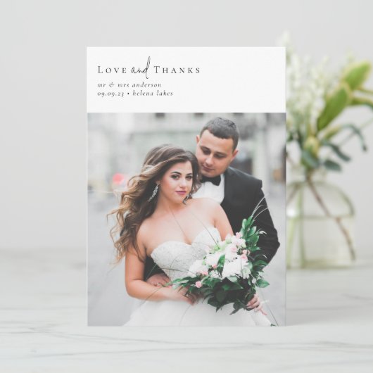 Elegant Script Romantische foto bruiloft Bedankkaart (Staand voorkant)
