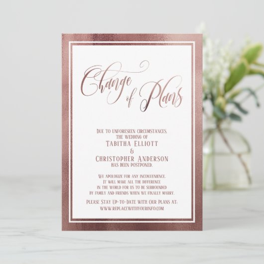 Elegant Script Roos Gold uitgestelde bruiloft Kaar Kaart (Staand voorkant)