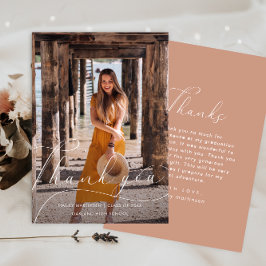 Elegant Script Roze Foto Afstuderen Dank u wel Kaart