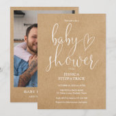 Elegant Script Rustic Kraft Foto Baby shower Kaart (Voorkant / Achterkant)