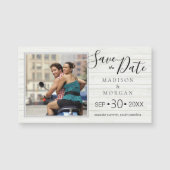 Elegant Script Rustiek Hout Moderne Fotomagneet (Voorkant)