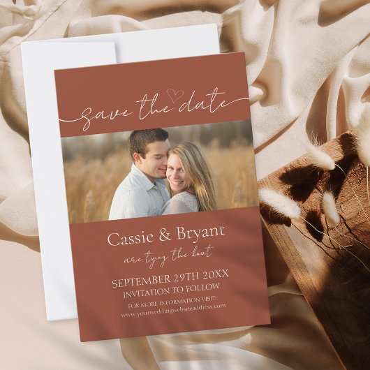 Elegant Script Rustieke Terracotta Save the Date