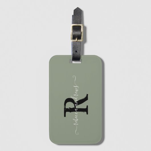 Elegant Script Sage Green Monogram Naam Reizen Bagagelabel (Voorkant (verticaal))