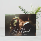 Elegant Script Sage Green | QR Code Just Married Kaart (Staand voorkant)