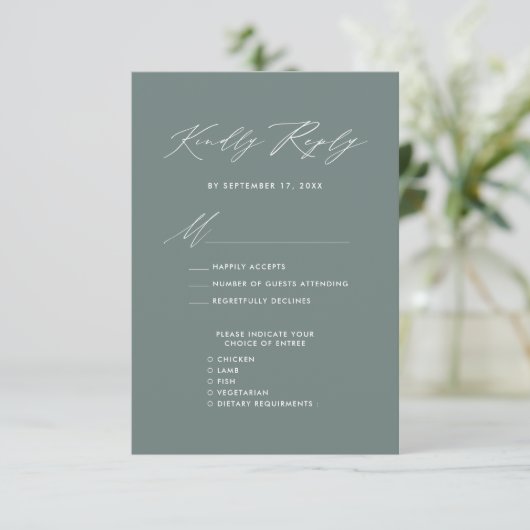 Elegant Script Sage Groen Minimalistisch Bruiloft RSVP Kaartje (Staand voorkant)