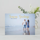 Elegant Script Seizoensgroeten Gepersonaliseerd Folie Feestdagenkaart (Staand Voorkant)