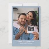 Elegant Script Stofblauw Foto Baby Shower Kaart (Achterkant)