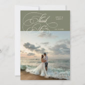 Elegant Script Trouwfoto Saliegroen Bedankkaart (Voorkant)