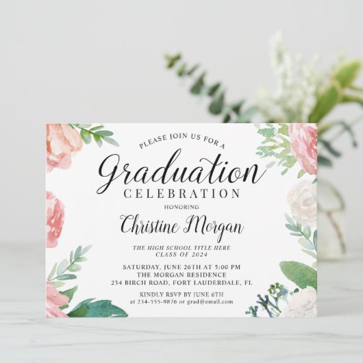 Elegant Script Waterverf Peach Floral Afstuderen Kaart (Staand voorkant)